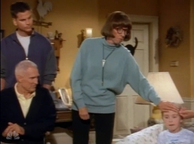 MAJOR_DAD_-_E4X05_THERES_NO_PLACE_LIKE_FARLOW_217.jpg