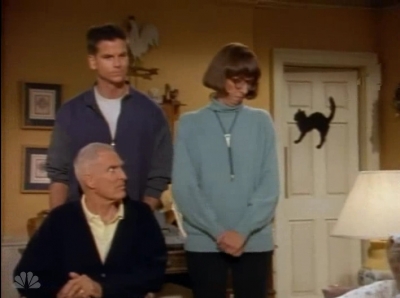 MAJOR_DAD_-_E4X05_THERES_NO_PLACE_LIKE_FARLOW_220.jpg