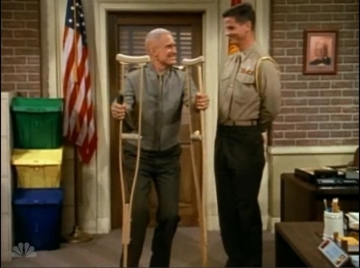 MAJOR_DAD_-_E4X08_ONE_FOR_THE_ROAD_010.jpg