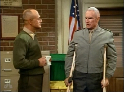 MAJOR_DAD_-_E4X08_ONE_FOR_THE_ROAD_024.jpg