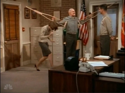 MAJOR_DAD_-_E4X08_ONE_FOR_THE_ROAD_072.jpg