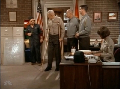 MAJOR_DAD_-_E4X08_ONE_FOR_THE_ROAD_123.jpg