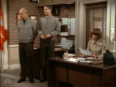 MAJOR_DAD_-_E4X08_ONE_FOR_THE_ROAD_150.jpg