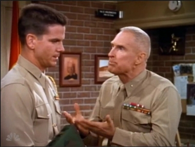 MAJOR_DAD_-_E4X09_BLUE_TENANT_HOLOWACHUCK_181.jpg