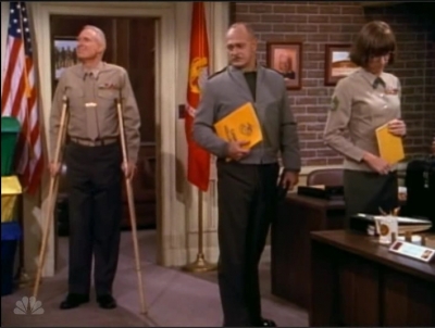 MAJOR_DAD_-_E4X09_BLUE_TENANT_HOLOWACHUCK_219.jpg