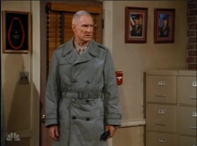 MAJOR_DAD_-_E4X15_COME_RAIN_OR_COME_SHINE_157.jpg