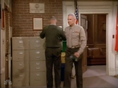 MAJOR_DAD_-_E4X18_THE_SMELL_OF_GREASE_PAINT_004.jpg