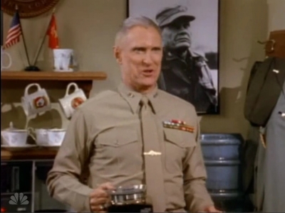 MAJOR_DAD_-_E4X18_THE_SMELL_OF_GREASE_PAINT_014.jpg