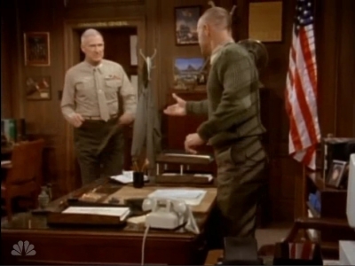MAJOR_DAD_-_E4X18_THE_SMELL_OF_GREASE_PAINT_029.jpg