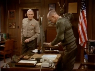 MAJOR_DAD_-_E4X18_THE_SMELL_OF_GREASE_PAINT_032.jpg