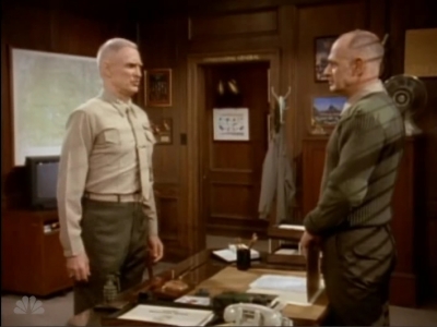 MAJOR_DAD_-_E4X18_THE_SMELL_OF_GREASE_PAINT_054.jpg