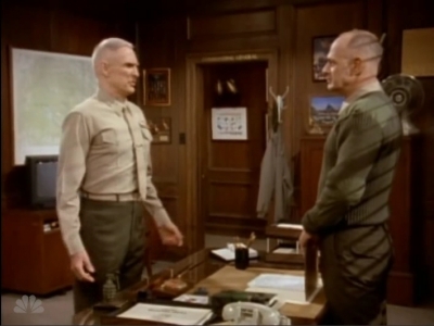 MAJOR_DAD_-_E4X18_THE_SMELL_OF_GREASE_PAINT_056.jpg