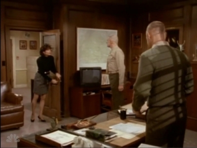 MAJOR_DAD_-_E4X18_THE_SMELL_OF_GREASE_PAINT_189.jpg