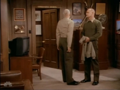 MAJOR_DAD_-_E4X18_THE_SMELL_OF_GREASE_PAINT_219.jpg