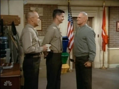 MAJOR_DAD_-_E4X20_CONDUCT_UNBECOMING_088.jpg