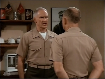 MAJOR_DAD_-_E2X01_SAFE_AT_FIRST_BASE_078.jpg