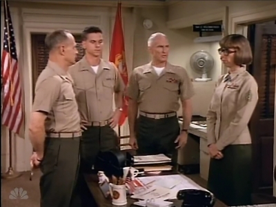 MAJOR_DAD_-_E2X02_WELCOME_TO_HOLLISTER_300.jpg