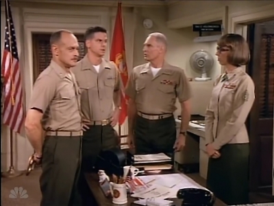 MAJOR_DAD_-_E2X02_WELCOME_TO_HOLLISTER_310.jpg