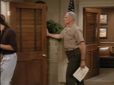 MAJOR_DAD_-_E2X03_GET_A_JOB_046.jpg