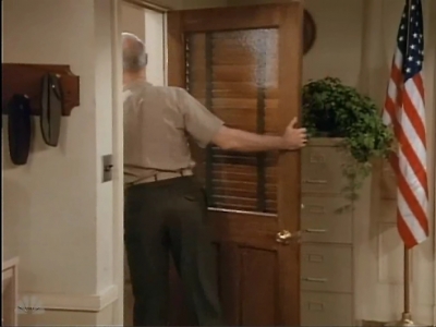 MAJOR_DAD_-_E2X03_GET_A_JOB_050.jpg