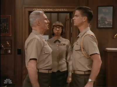 MAJOR_DAD_-_E2X03_GET_A_JOB_233.jpg