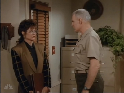 MAJOR_DAD_-_E2X03_GET_A_JOB_382.jpg