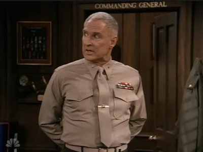 MAJOR_DAD_-_E2X08_BIRTHDAY_BALL_115.jpg