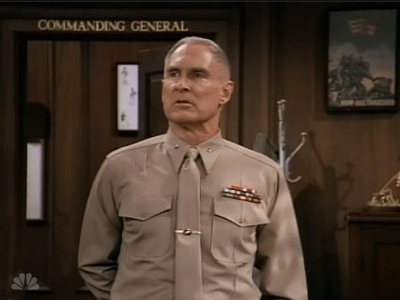 MAJOR_DAD_-_E2X08_BIRTHDAY_BALL_192.jpg