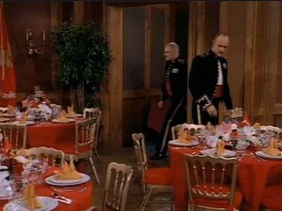 MAJOR_DAD_-_E2X08_BIRTHDAY_BALL_261.jpg