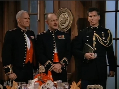 MAJOR_DAD_-_E2X08_BIRTHDAY_BALL_641.jpg