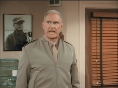 MAJOR_DAD_-_E2X10_LOVE_ON_THE_RUN_151.jpg
