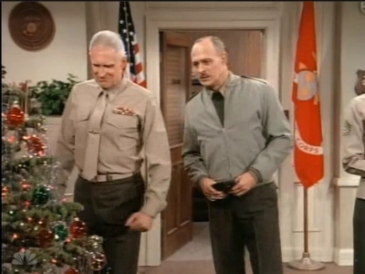 MAJOR_DAD_-_E2X12_THE_GIFT_OF_THE_MAJOR_001013.jpg