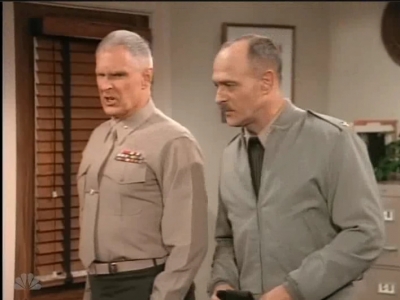 MAJOR_DAD_-_E2X12_THE_GIFT_OF_THE_MAJOR_001017.jpg