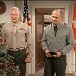 MAJOR_DAD_-_E2X12_THE_GIFT_OF_THE_MAJOR_001016.jpg