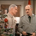 MAJOR_DAD_-_E2X12_THE_GIFT_OF_THE_MAJOR_001030.jpg