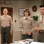 MAJOR_DAD_-_E2X12_THE_GIFT_OF_THE_MAJOR_001119.jpg