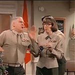 MAJOR_DAD_-_E2X12_THE_GIFT_OF_THE_MAJOR_001144.jpg