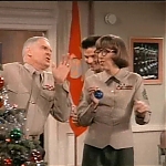 MAJOR_DAD_-_E2X12_THE_GIFT_OF_THE_MAJOR_001145.jpg