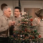 MAJOR_DAD_-_E2X12_THE_GIFT_OF_THE_MAJOR_001155.jpg