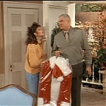 MAJOR_DAD_-_E2X12_THE_GIFT_OF_THE_MAJOR_001247.jpg