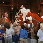 MAJOR_DAD_-_E2X12_THE_GIFT_OF_THE_MAJOR_001265.jpg