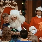 MAJOR_DAD_-_E2X12_THE_GIFT_OF_THE_MAJOR_001308.jpg