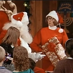MAJOR_DAD_-_E2X12_THE_GIFT_OF_THE_MAJOR_001351.jpg