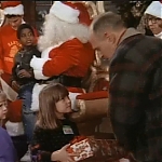 MAJOR_DAD_-_E2X12_THE_GIFT_OF_THE_MAJOR_001368.jpg