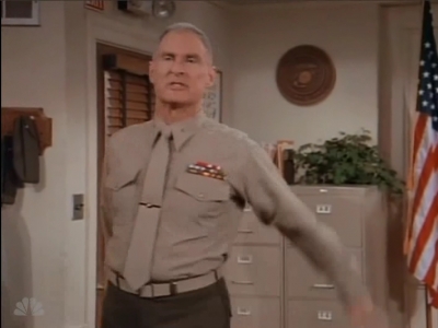 MAJOR_DAD_-_E2X13_FLYING_SOLO_130.jpg