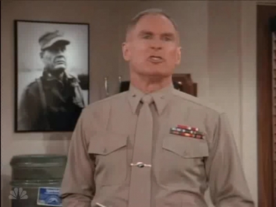 MAJOR_DAD_-_E2X13_FLYING_SOLO_146.jpg
