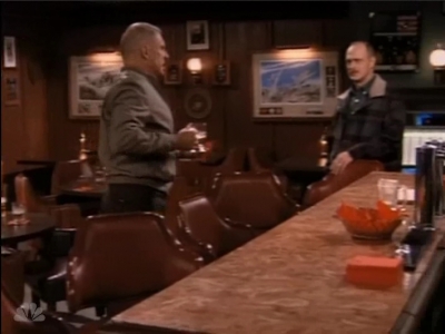 MAJOR_DAD_-_E2X13_FLYING_SOLO_265.jpg