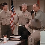 MAJOR_DAD_-_E2X13_FLYING_SOLO_051.jpg