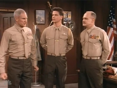 MAJOR_DAD_-_E2X14_A_BIRD_IN_THE_HAND_154.jpg