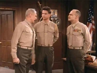 MAJOR_DAD_-_E2X14_A_BIRD_IN_THE_HAND_162.jpg